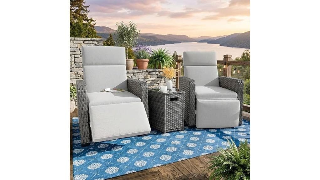 three piece outdoor recliner set
